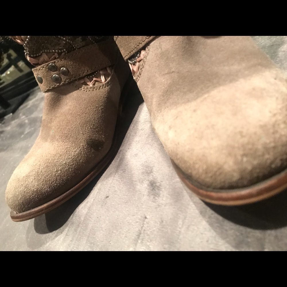 Flying monkey boots - Picture 4 of 4